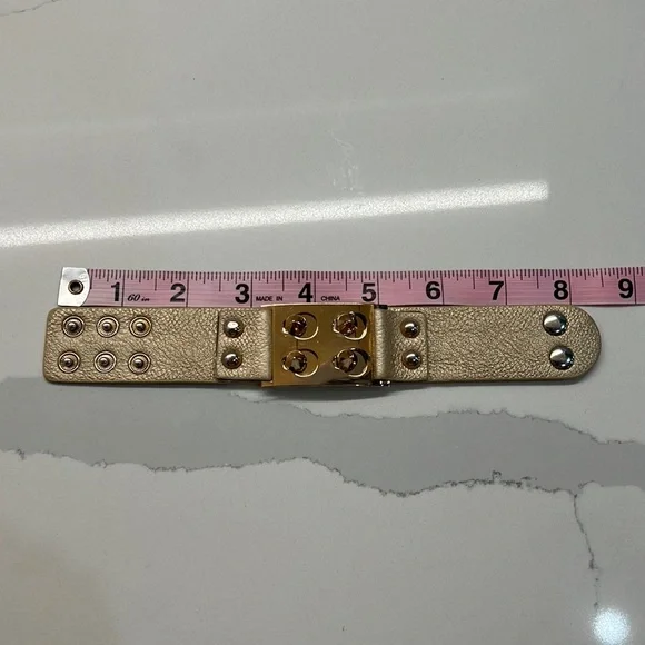 Wrap bracelet - Picture 1 of 8